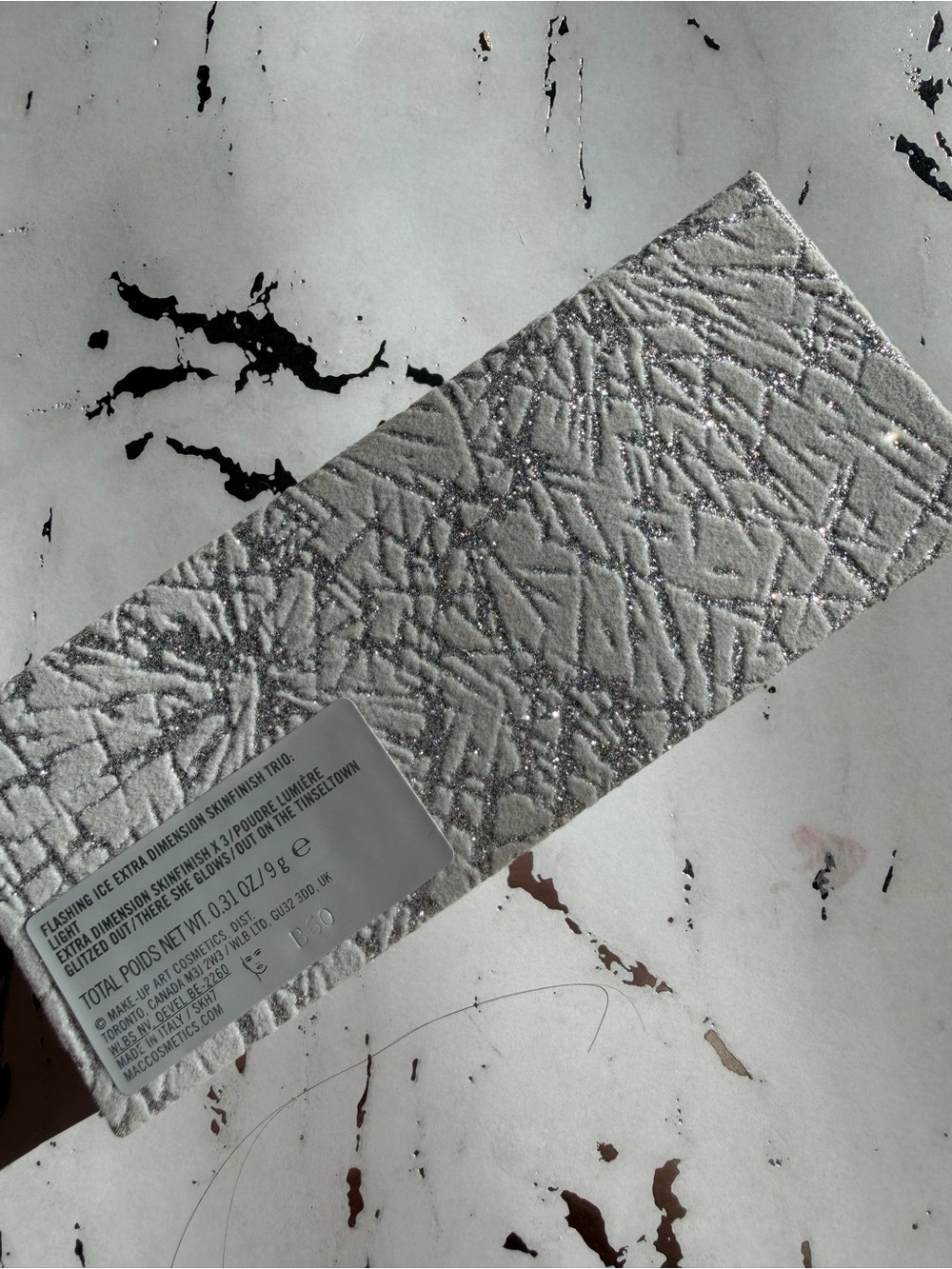 MAC COSMETICS Limited Edition Flashing Lights Extra Dimension Skinfinish Trio- - Picture 6 of 7